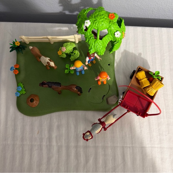 Playmobil Country Cavaliers With Ponies Cart 5457 Replacement Parts.See Descript - Picture 2 of 11